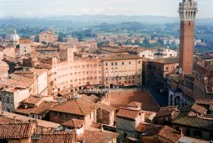 Siena, piazza del Campo (autore Philip Capper)