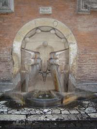 La Fontana dei Libri nel quartiere di Sant'Eustachio