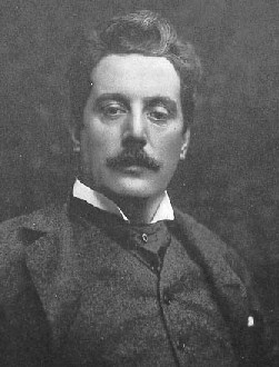 Il compositore Giacomo Puccini.