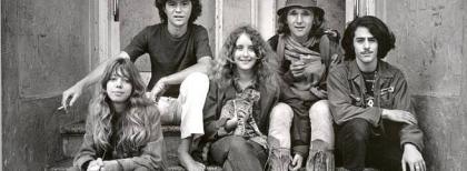 Elaine Mayes, foto di gruppo in una “Comune”, San Francisco