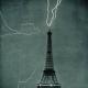 Un fulmine colpisce la Torre Eiffel nel 1902