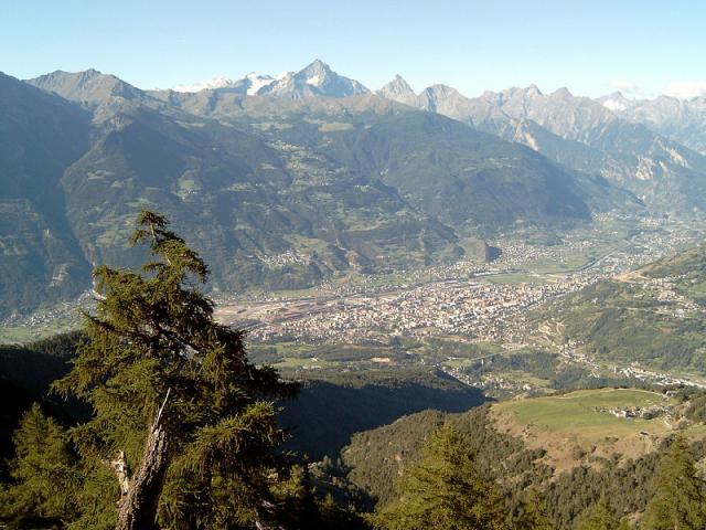Panoramica della città di Aosta