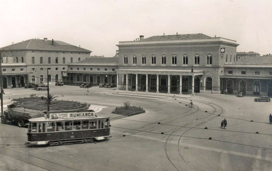La stazione centrale di Bologna negli anni '40