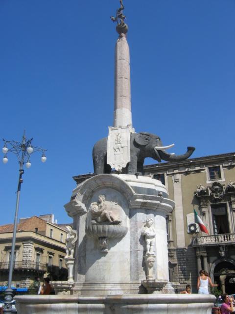 La Fontana dell'Elefante a Catania