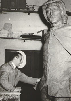 La statua di Ruzante